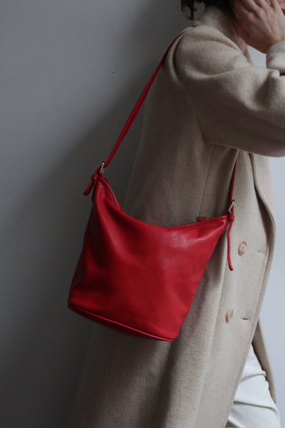 90s Bright Red Leather Shoulder Bag