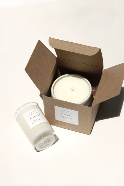 Kitchen Candle / Available in White & Terracotta