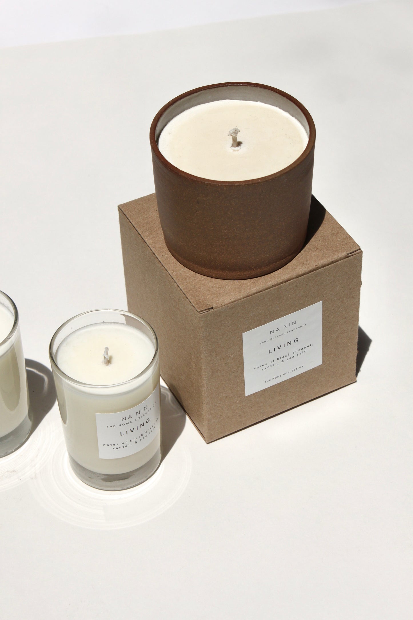 Living Candle / Available in White & Terracotta