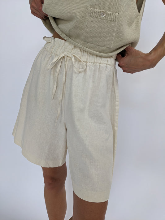 Vintage Buttercream Woven Linen Shorts