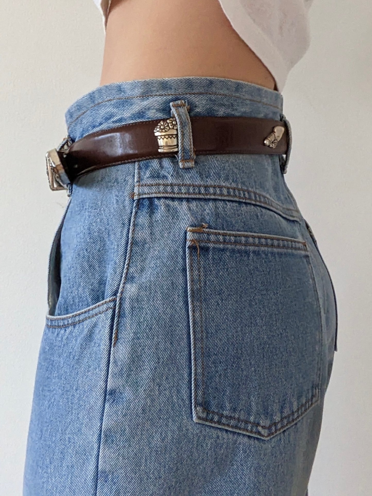 Favorite Vintage Garden Pendant Leather Belt