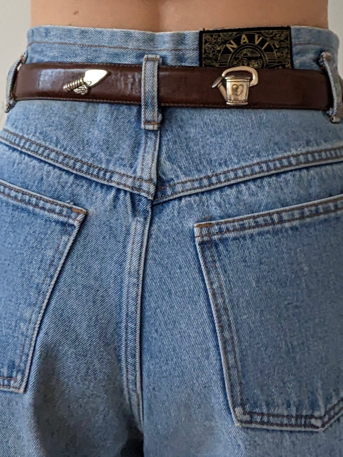 Favorite Vintage Garden Pendant Leather Belt