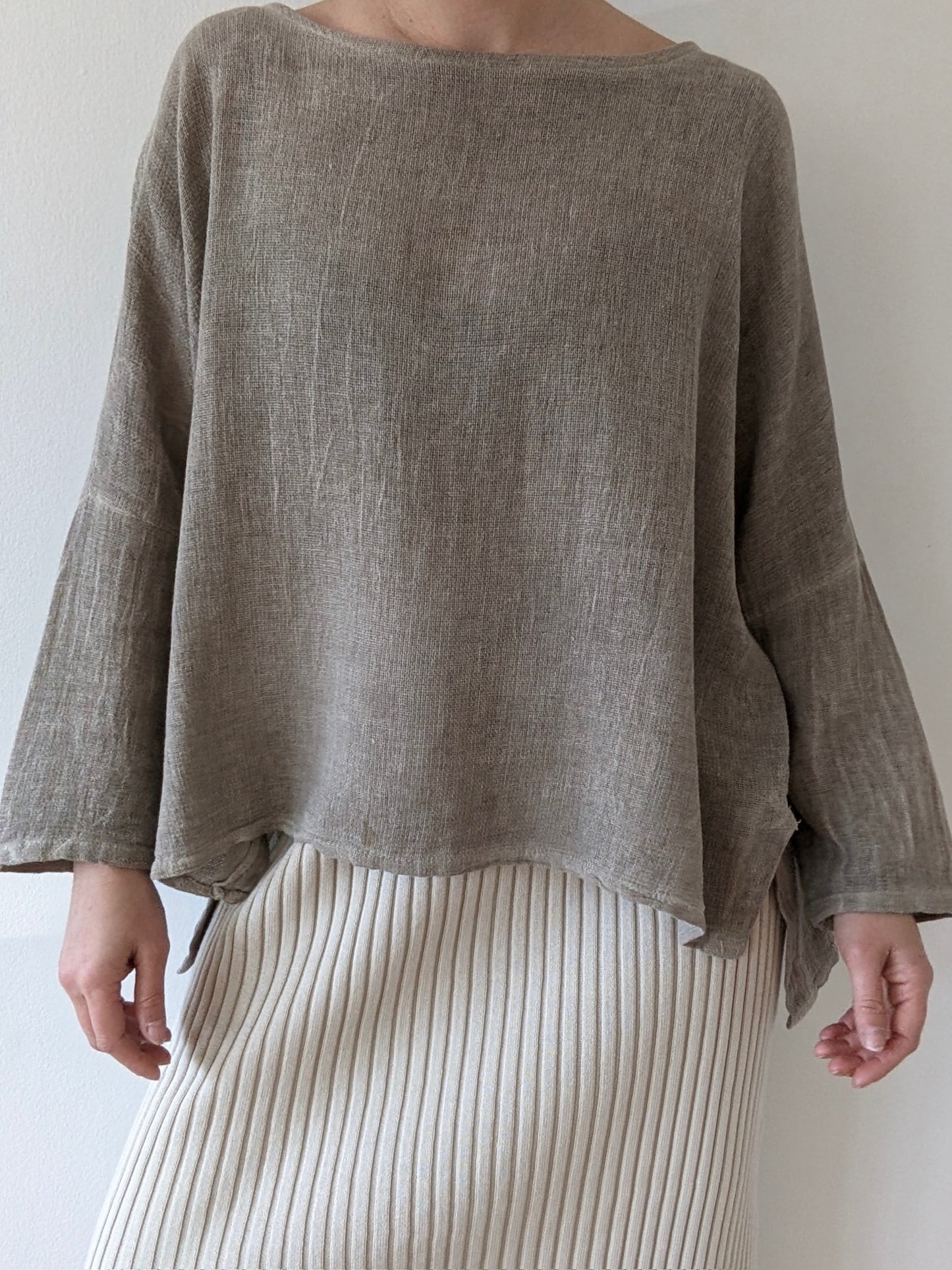 Amazing Vintage Clamshell Waffled Linen Top