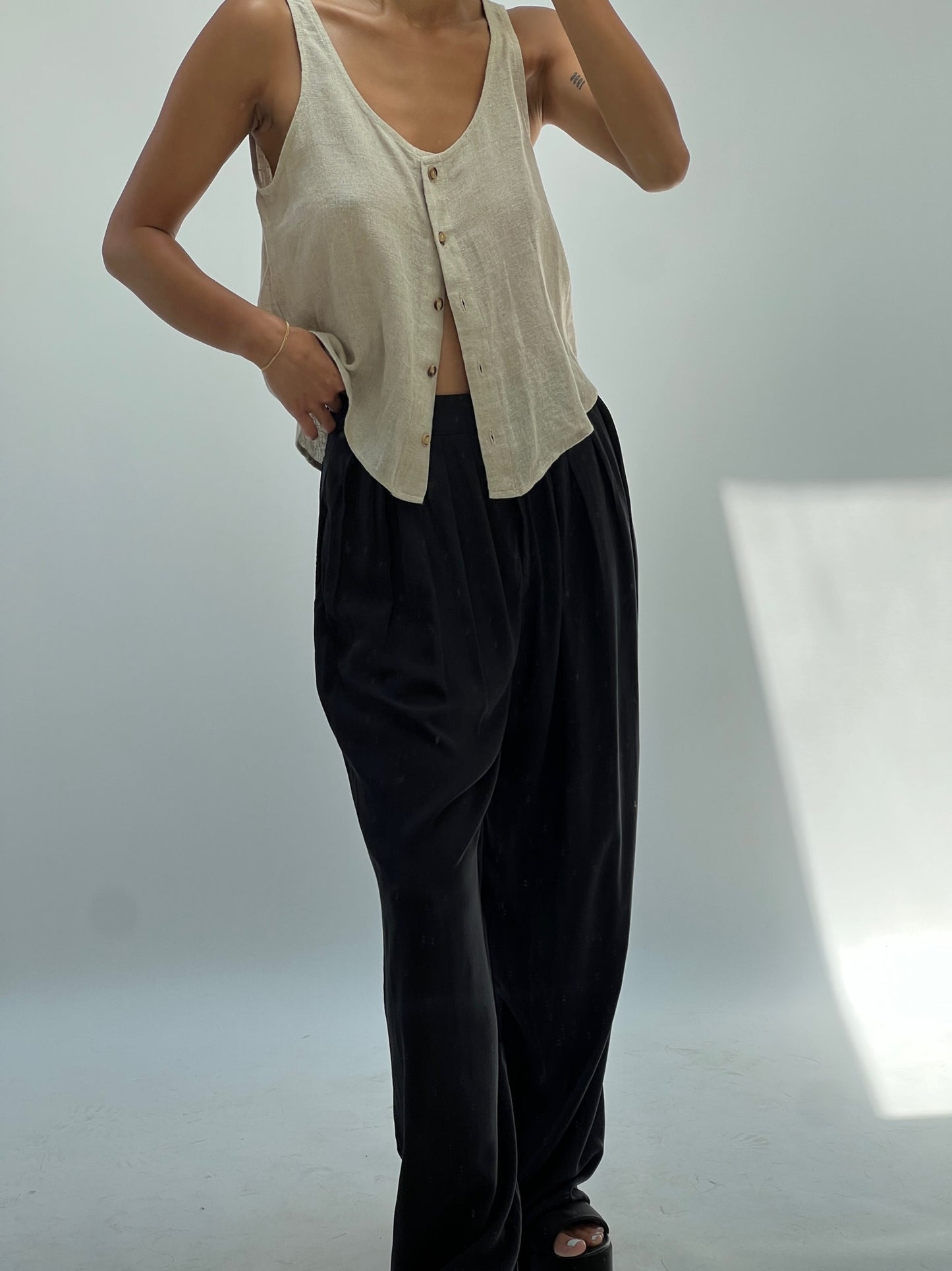 Ryan Oak Linen Rayon Top