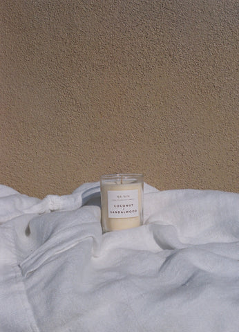 Coconut & Sandalwood Candle / Available in Multiple Sizes