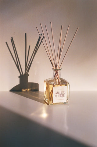 Mujer Fuerte Reed Diffuser