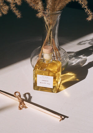 Amber & White Tea Reed Diffuser