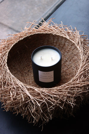 Smokey Oud & Tobacco Rose Candle / Available in Multiple Sizes