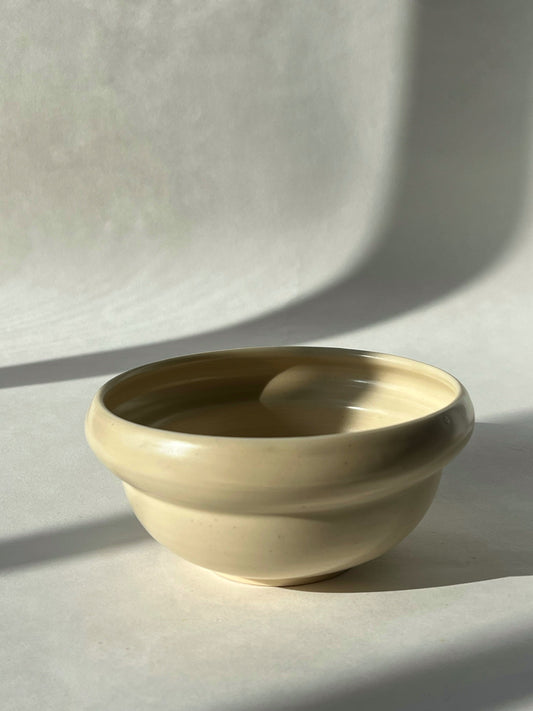 Stacking Curve Bowl