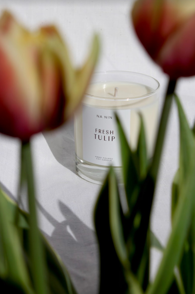 Fresh Tulip Candle / Available in 5oz & 8oz