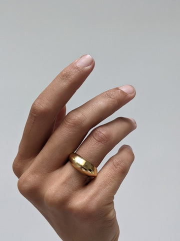 Na Nin Riley Ring / Available in Multiple Sizes
