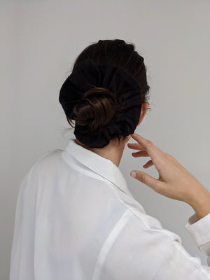 Na Nin Rayon Twill Scrunchie / Available in White & Black