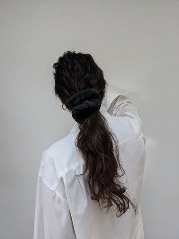 Na Nin Waffled Cotton Scrunchie / Available in Natural, Faded Black, Toffee