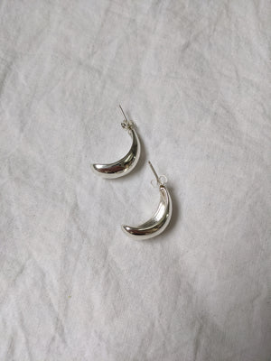 Na Nin Ramsy Earrings / Available in Sterling Silver