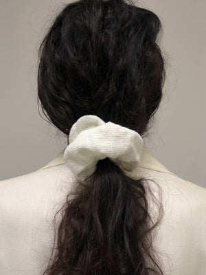 Na Nin Waffled Cotton Scrunchie / Available in Natural, Faded Black, Toffee