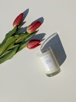 Fresh Tulip Candle / Available in 5oz & 8oz